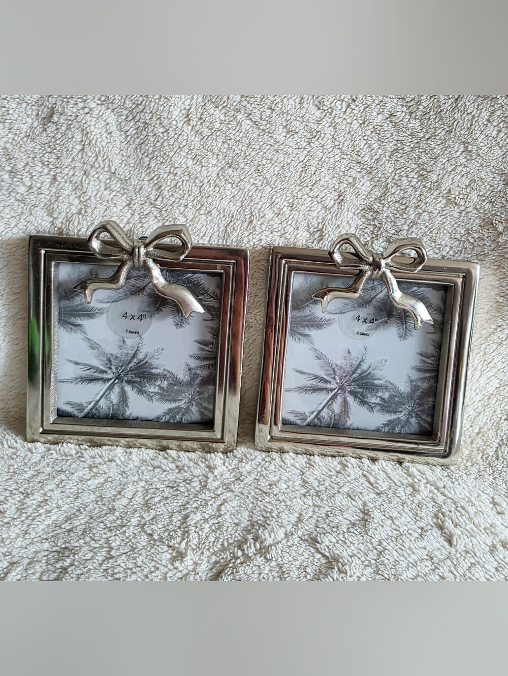 Bundle of 2 new Threshold Valentine's day 2026 Target 4" Metal Bow picture Frame